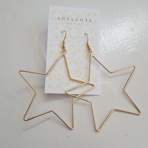 2for10 Gold star earrings